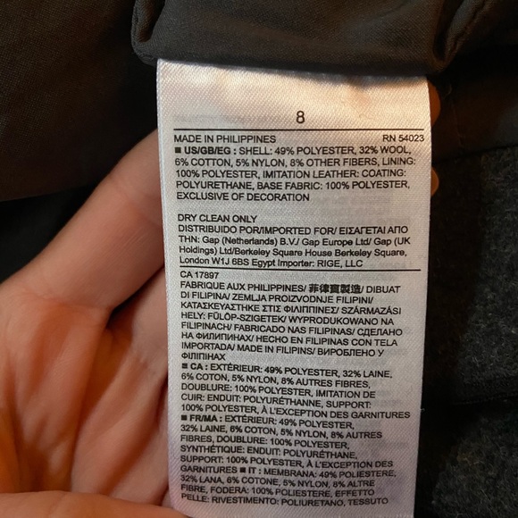 Wool Blend Banana Republic Skirt (size 8) - Picture 5 of 5